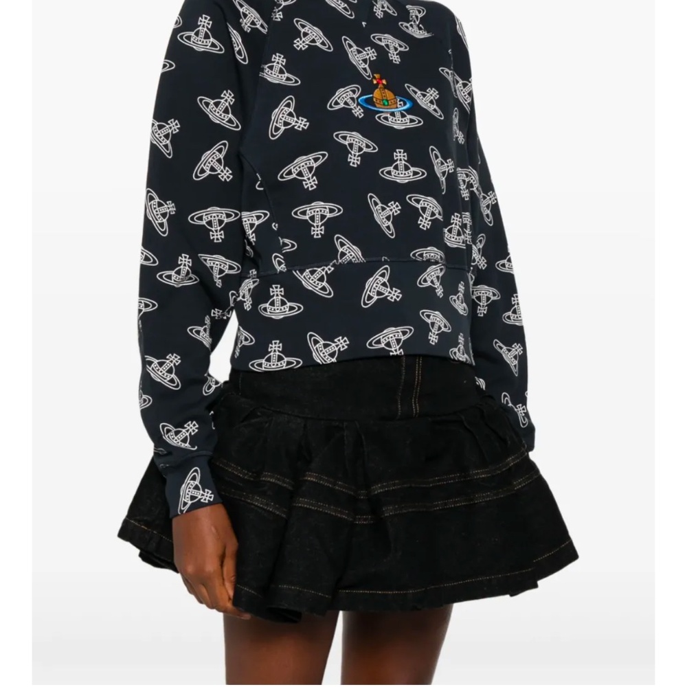 Vivienne Westwood Embroidered Orb Sweatshirt SZ M BNWT - Picture 9 of 16